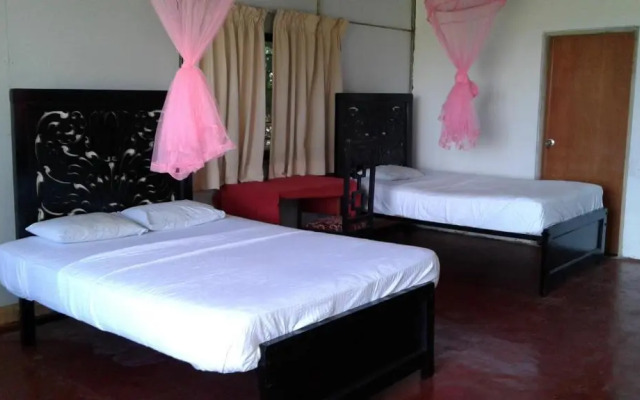 S and K Safari Village Hotel - Wasgamuwa