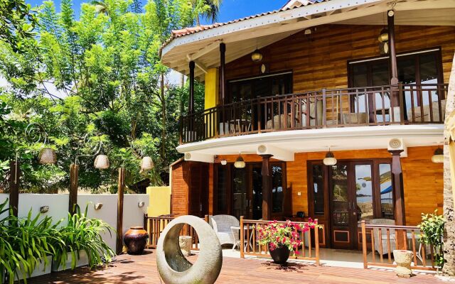 Thaproban Beach House