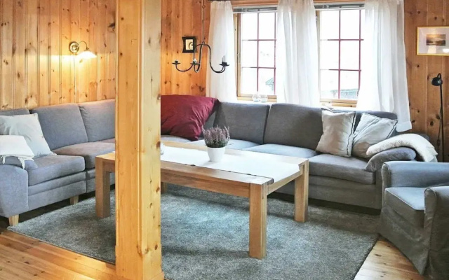 11 Person Holiday Home in Edland
