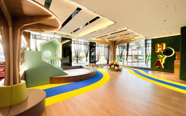 HOYA Resort Hotel Kaohsiung