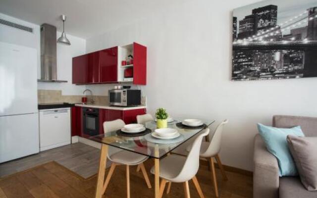 Rue du Temple - Le Marais