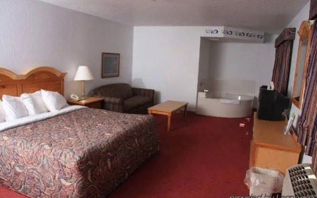 Tivoli Inn And Suites