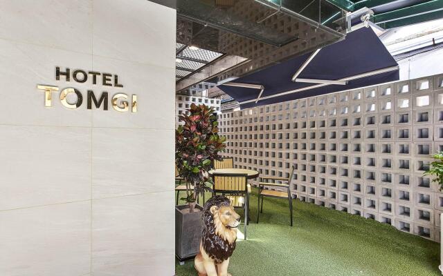 hotelImage