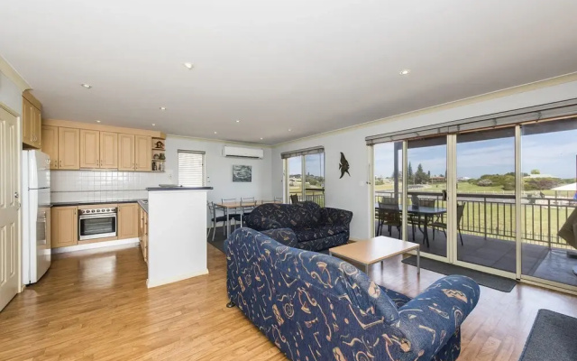 Ledge Point Village Villa 1 - Ocean Views
