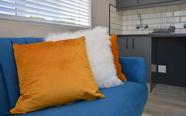 Modern Studio Apartment in Blouberg