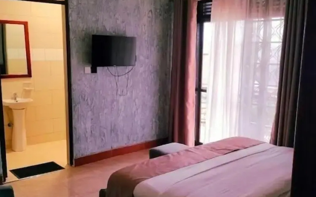 Crux hotel