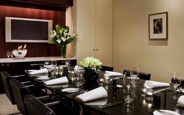 Hotel Lindrum Melbourne MGallery by Sofitel