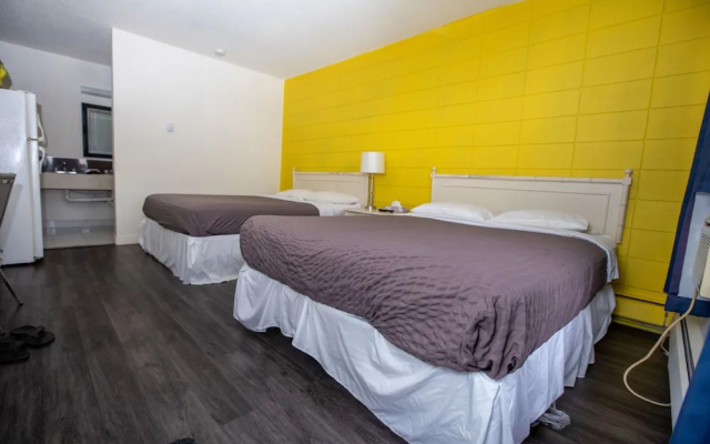 Camrose Motel