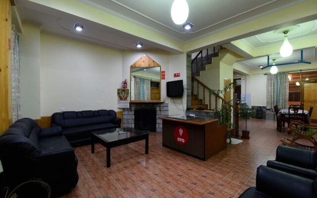 OYO 14150 Celebriti Suites