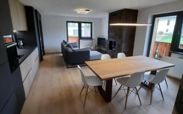 Luxury Apartment Daema