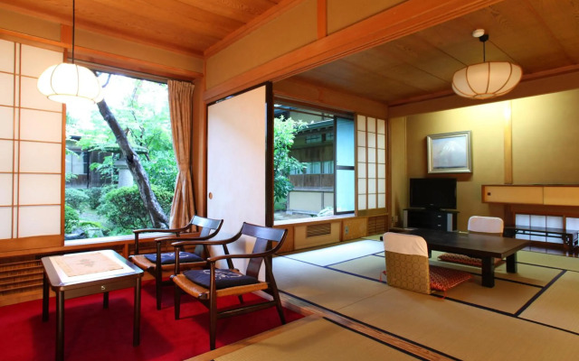 Yudanaka Yumoto