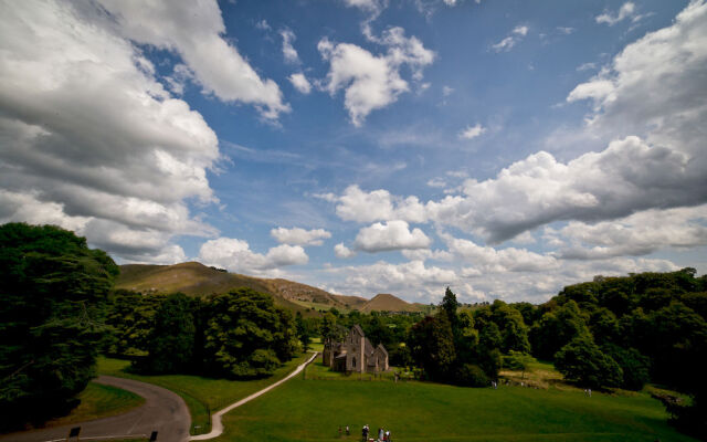 YHA Ilam Hall