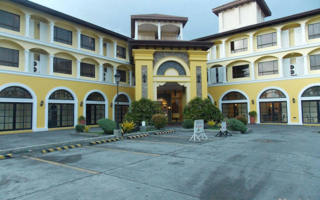 Planta Centro Bacolod Hotel & Residences