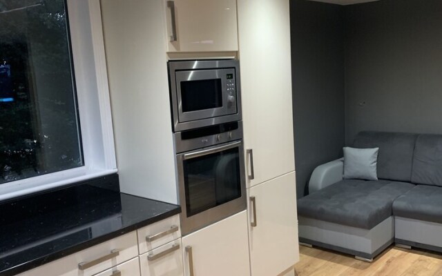 Private Central Apartment Near Kilcullen
