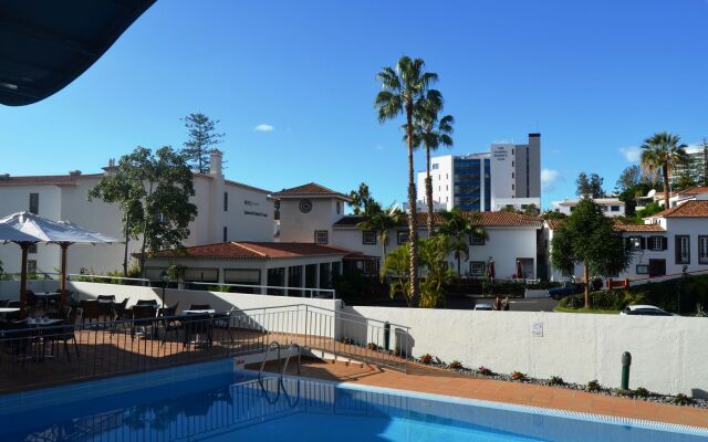 Madeira Bright Star Hotel