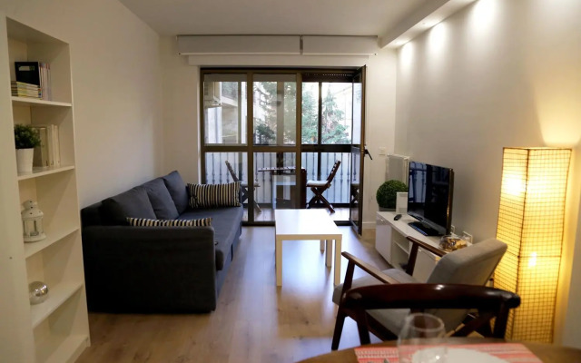 Plaza Monterrey parking opcional by Salamancavacacional