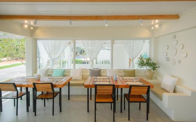 Seashell Village Resort