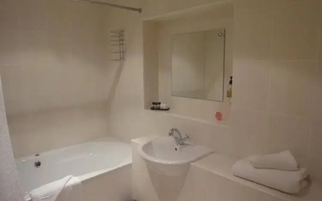 The Treebridge Hotel