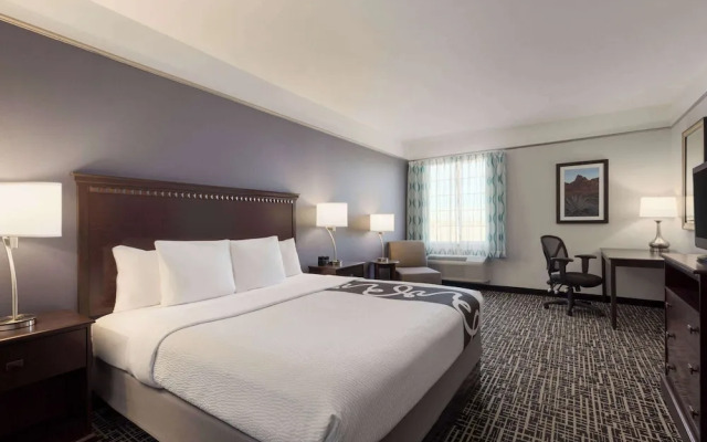 La Quinta Inn & Suites By Wyndham Dumas