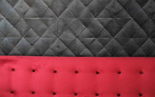 36 Steps in Tasso Square