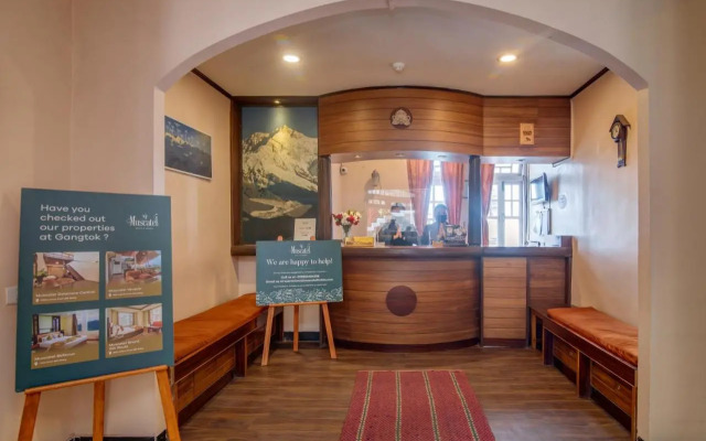 Muscatel Spring Burn - 100 Mts from Mall Road