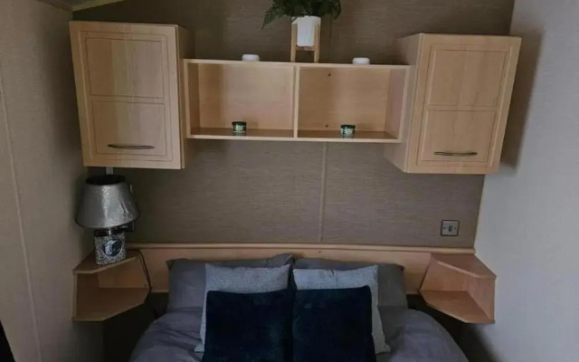Lovely 3 bed With Balcony and Ramp
