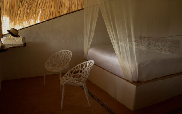 Las Almas Petit Hotel