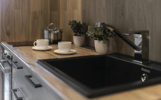 9 ночей на улице Карла Либкнехта 201