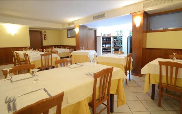 Hotel Ristorante Da Roverino