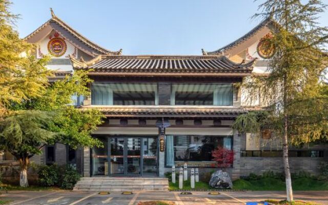 Chuxiong Fanyin Xishe (Yiren Ancient Town Scenic Area Store)