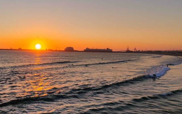 Caruma Surf Hostel & Suites