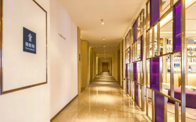 Lavande Hotel (Shenyang Palace Museum Middle Street Pedestrian Street Metro Station)