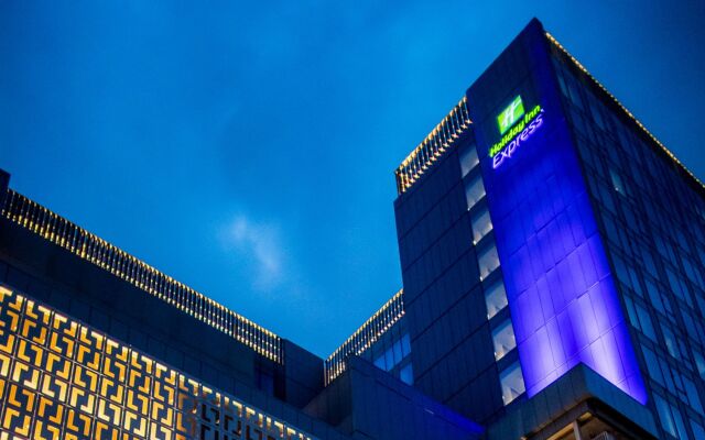 Holiday Inn Express Singapore Katong, an IHG Hotel