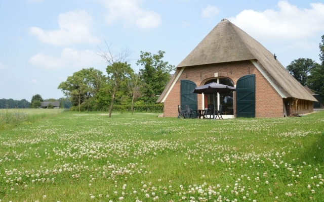 Monumental Farm in the ash Landscape