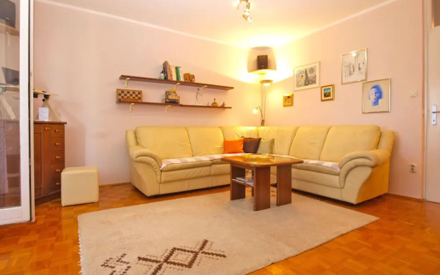 Apartment 1635