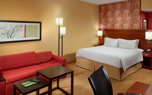 Courtyard by Marriott Clarksville