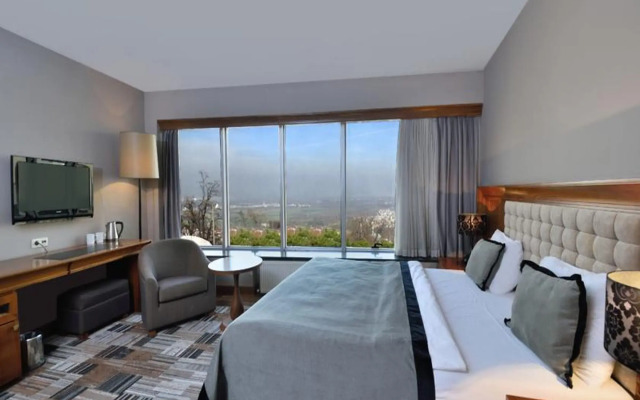 Tiara Thermal & Spa Hotel