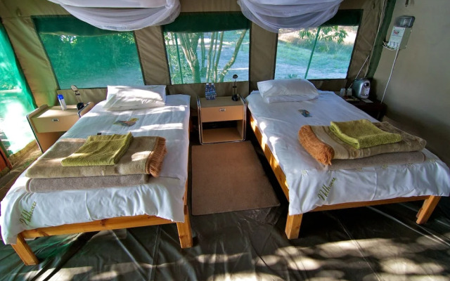 Ndhovu Safari Lodge - Campground