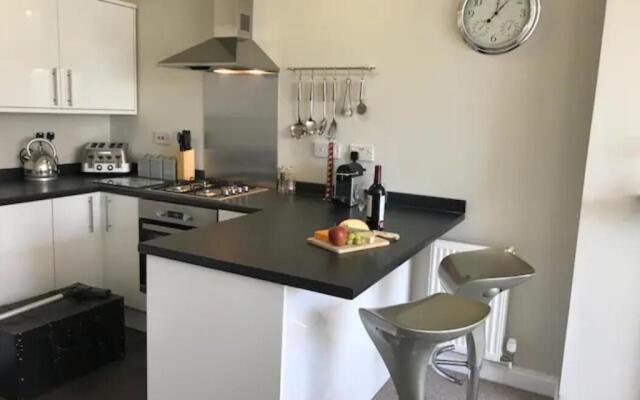 St Margarets Modern Georgian 2 bedroom apartment