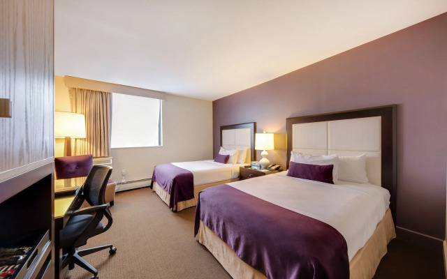 The Andrew Hotel