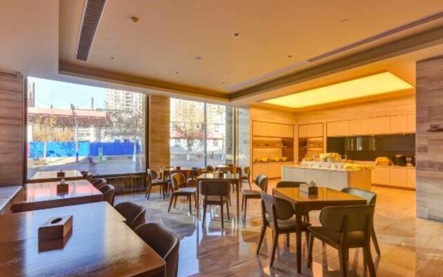 Tangshan Nanyuan Business Hotel