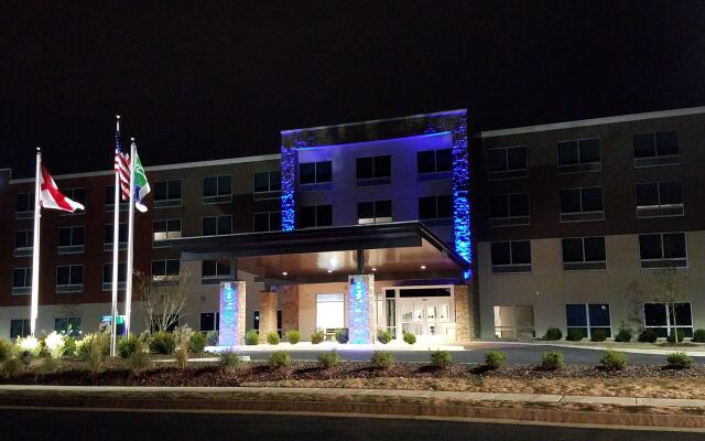 Holiday Inn Express & Suites Decatur by IHG
