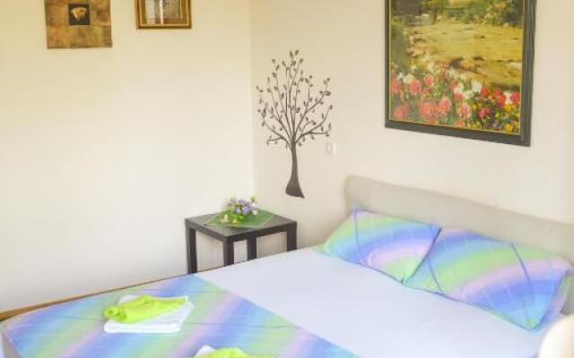 Apartment Riverside Gem