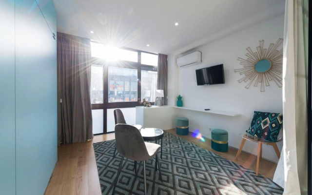 LovelyStay - Wohaza Apartment with free private parking
