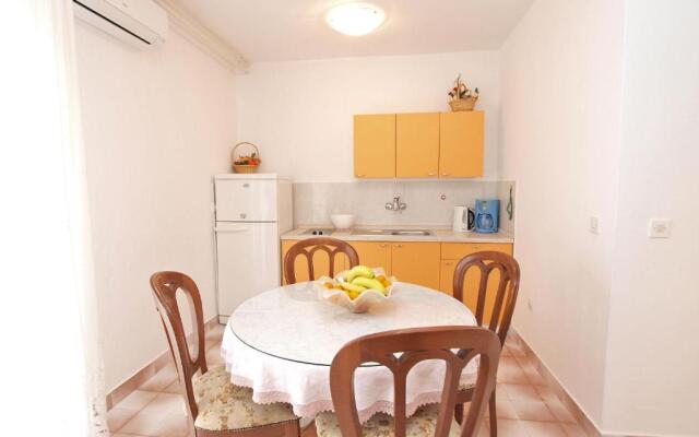 Apartments Rocka 1195