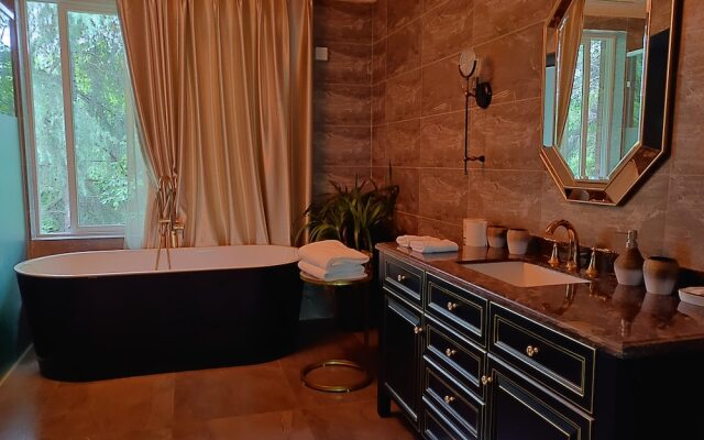 CASA Chengdu Boutique Hotel & Spa