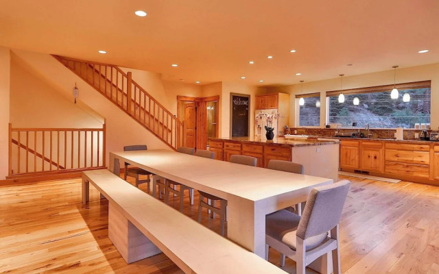 The Elevator House Sleeps 10!