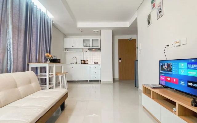 Spacious And Comfort 2Br Tamansari Iswara Apartment