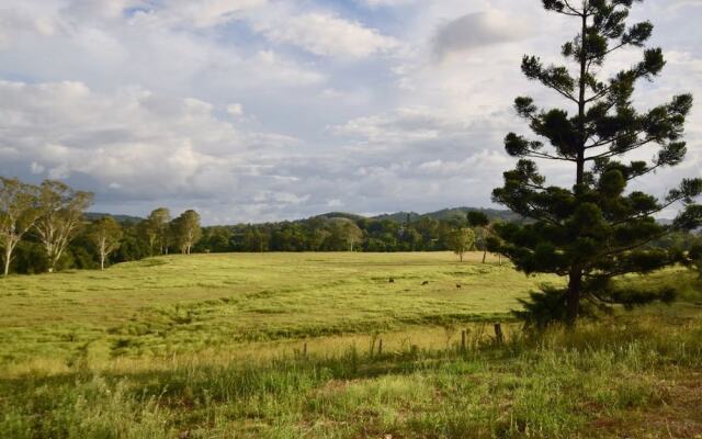 Country Breeze Farm Stay