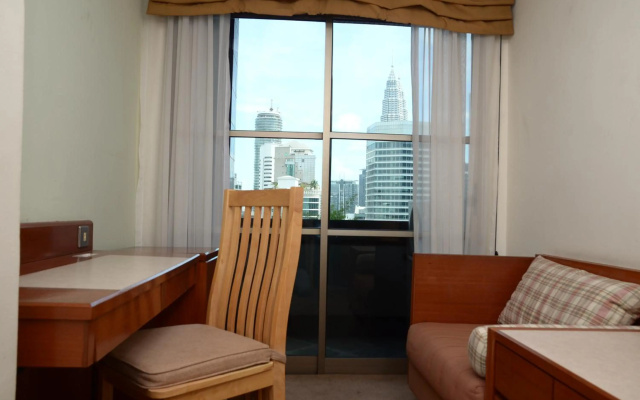 The Maple Suite – Guest Rooms – Kuala Lumpur